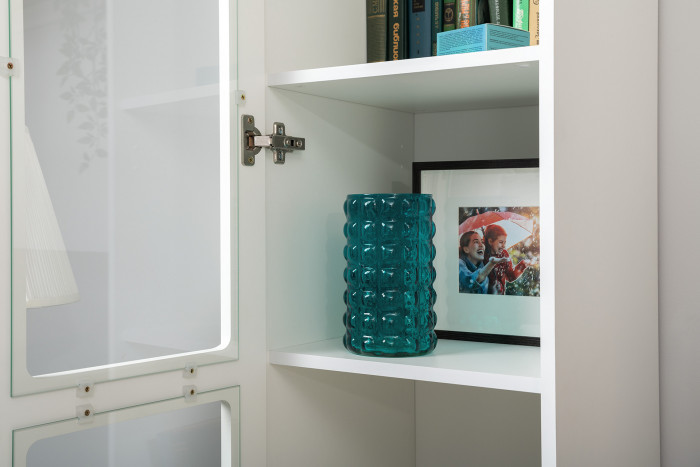 Остин 16.394.03 Шкаф-витрина(пенал), цвет белый шагрень/дуб крафт золотой, ШхГхВ 40х41,8х229,8 см., универсальная сборка